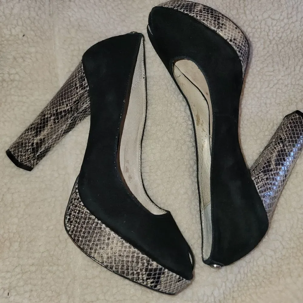 Michael Kors excellent used